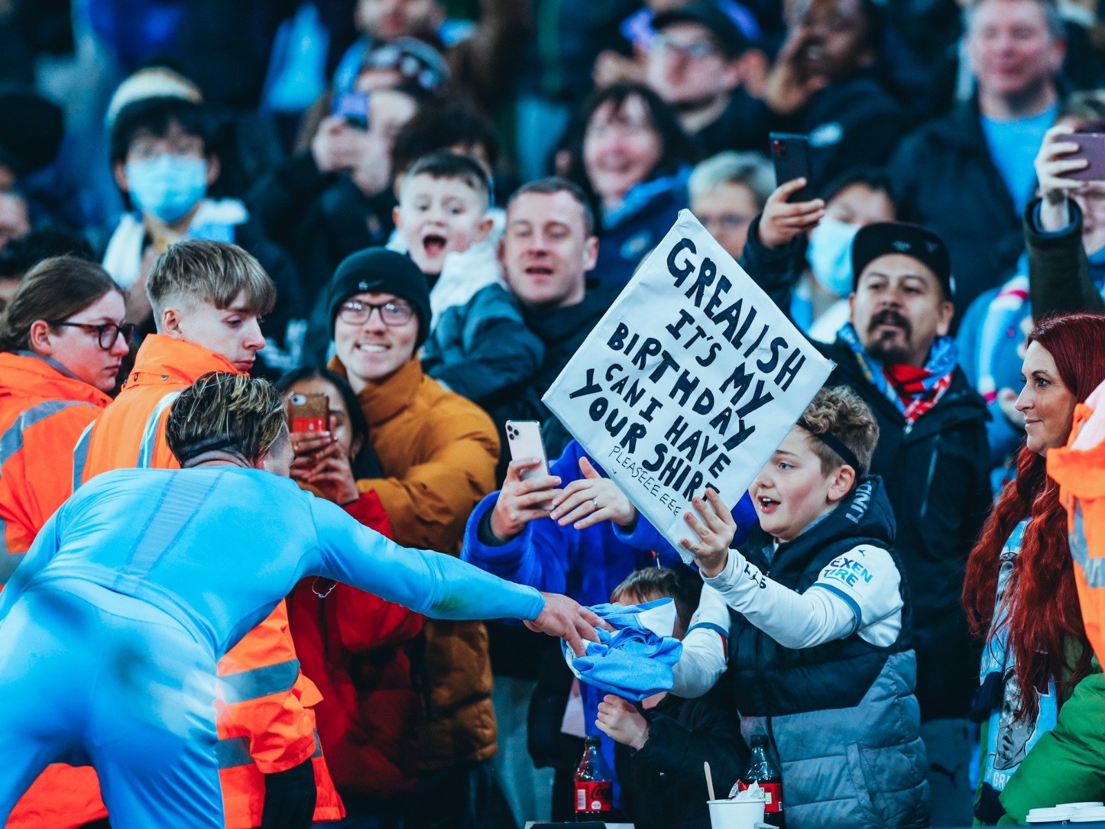 更是为全年 更是为全年