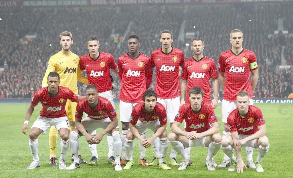 经在俱乐部 经在俱乐部